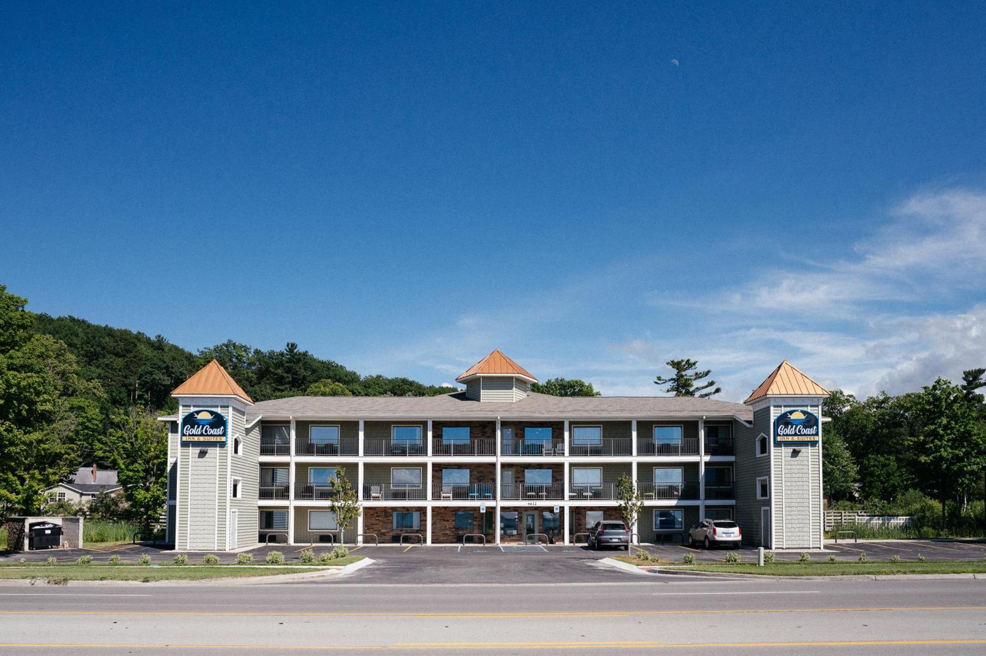 Kasa Gold Coast Inn Траверс-Сіті Екстер'єр фото